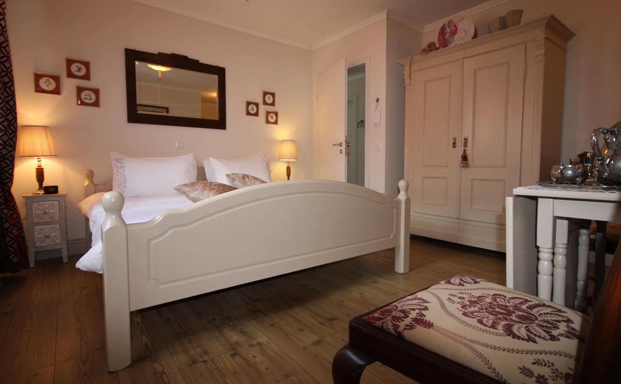 No.31 B&B Im Rosengarten Kapellen-Drusweiler Екстериор снимка